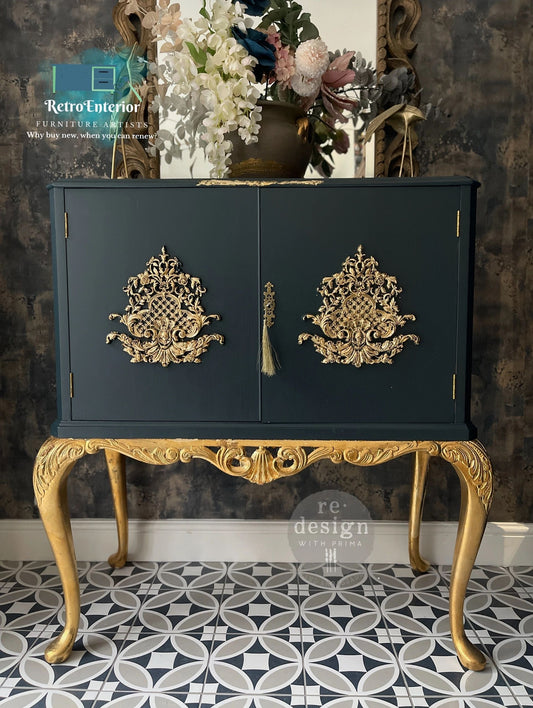 Blue and gold French Provincial Style Drinks cabinet/Buffet