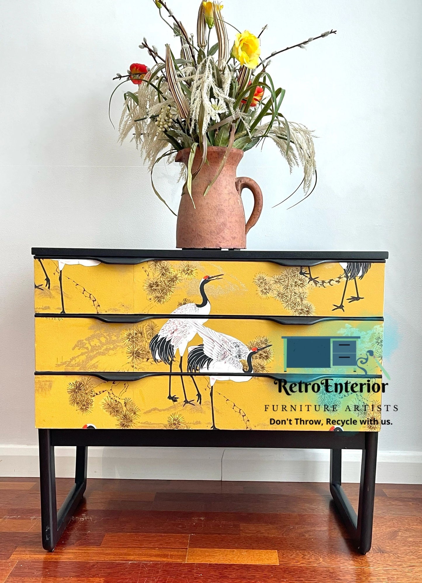 Chinese bird yellow Chest of drawers