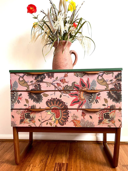 Chinese Design Floral Decor Europa Dresser