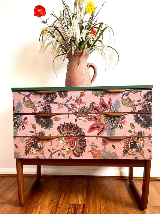 Chinese Design Floral Decor Europa Dresser