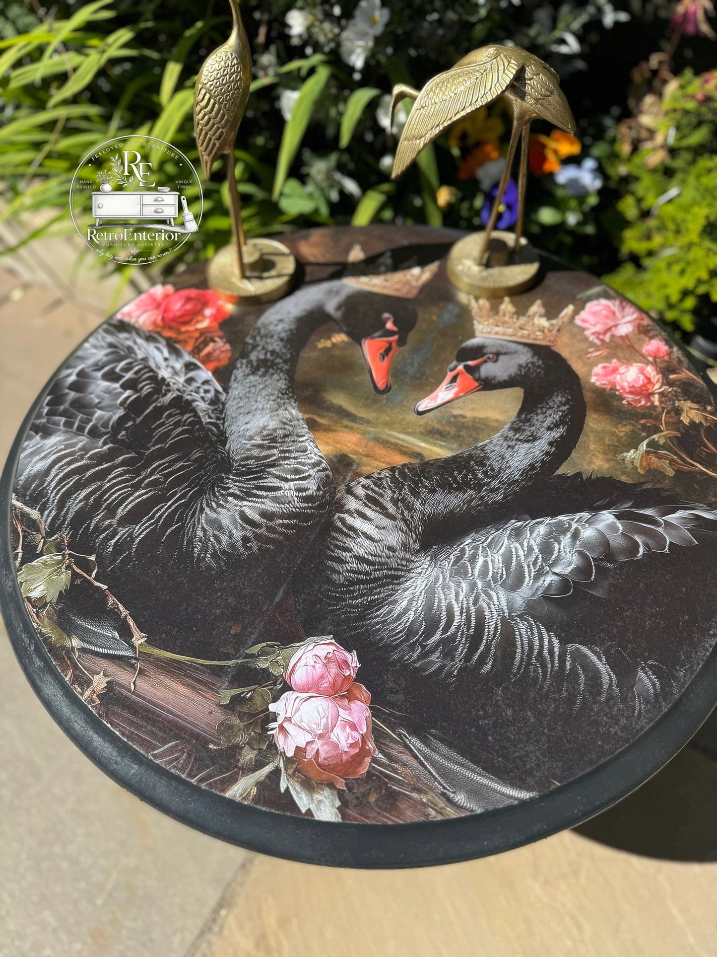 🖤 Midnight Swan Floral Side Table – Handcrafted Statement Piece 🖤