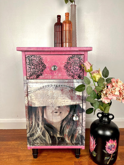 Mysterious Give me a Kiss Bedside Table